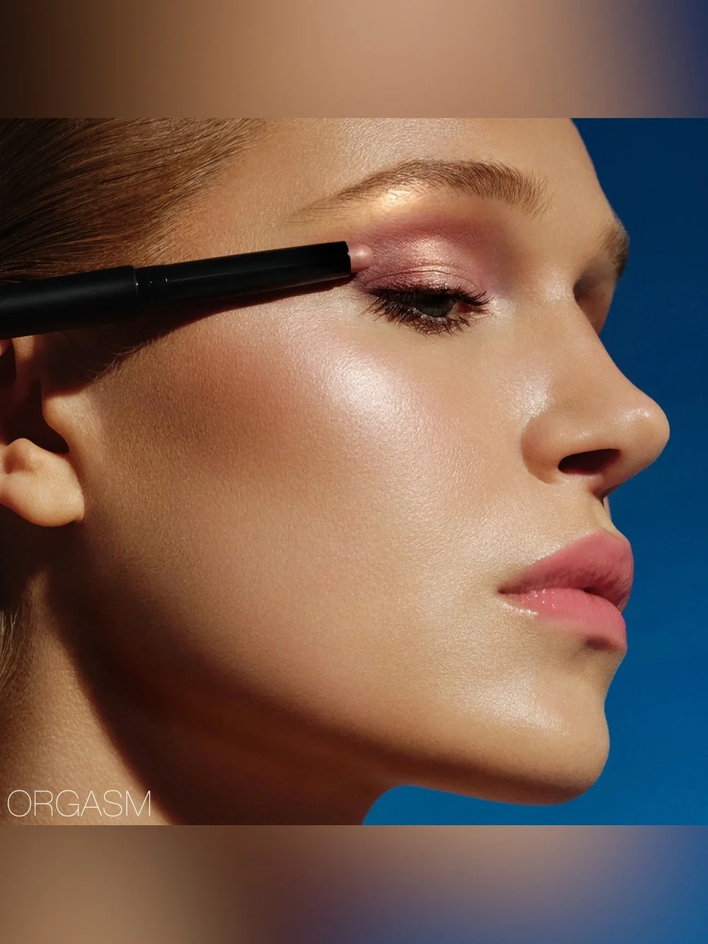 NARS swipe shade